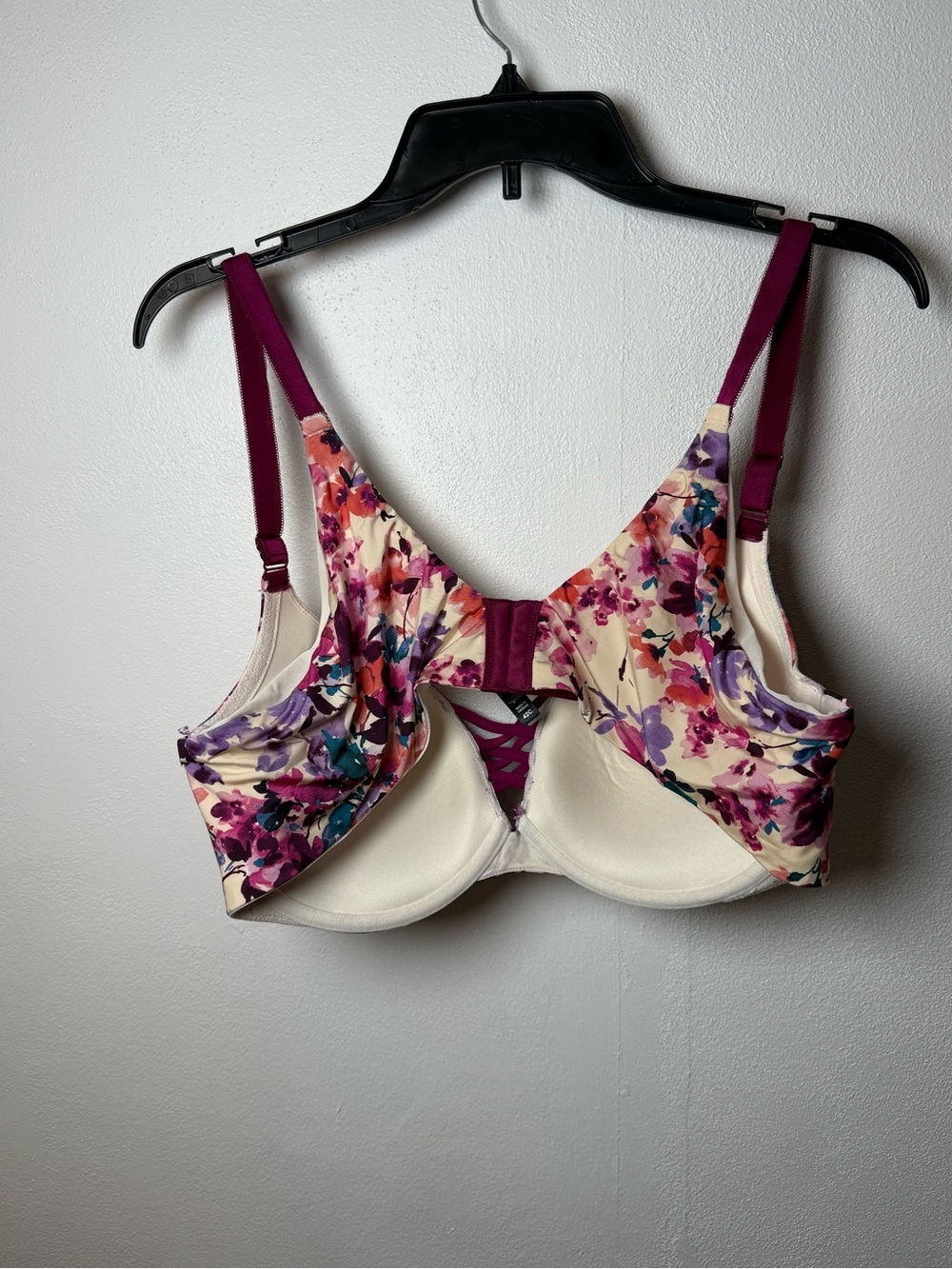 Floral Lace-Up XO Plunge Push Up Underwire Bra in Cream and Magenta - Picture 6 of 8